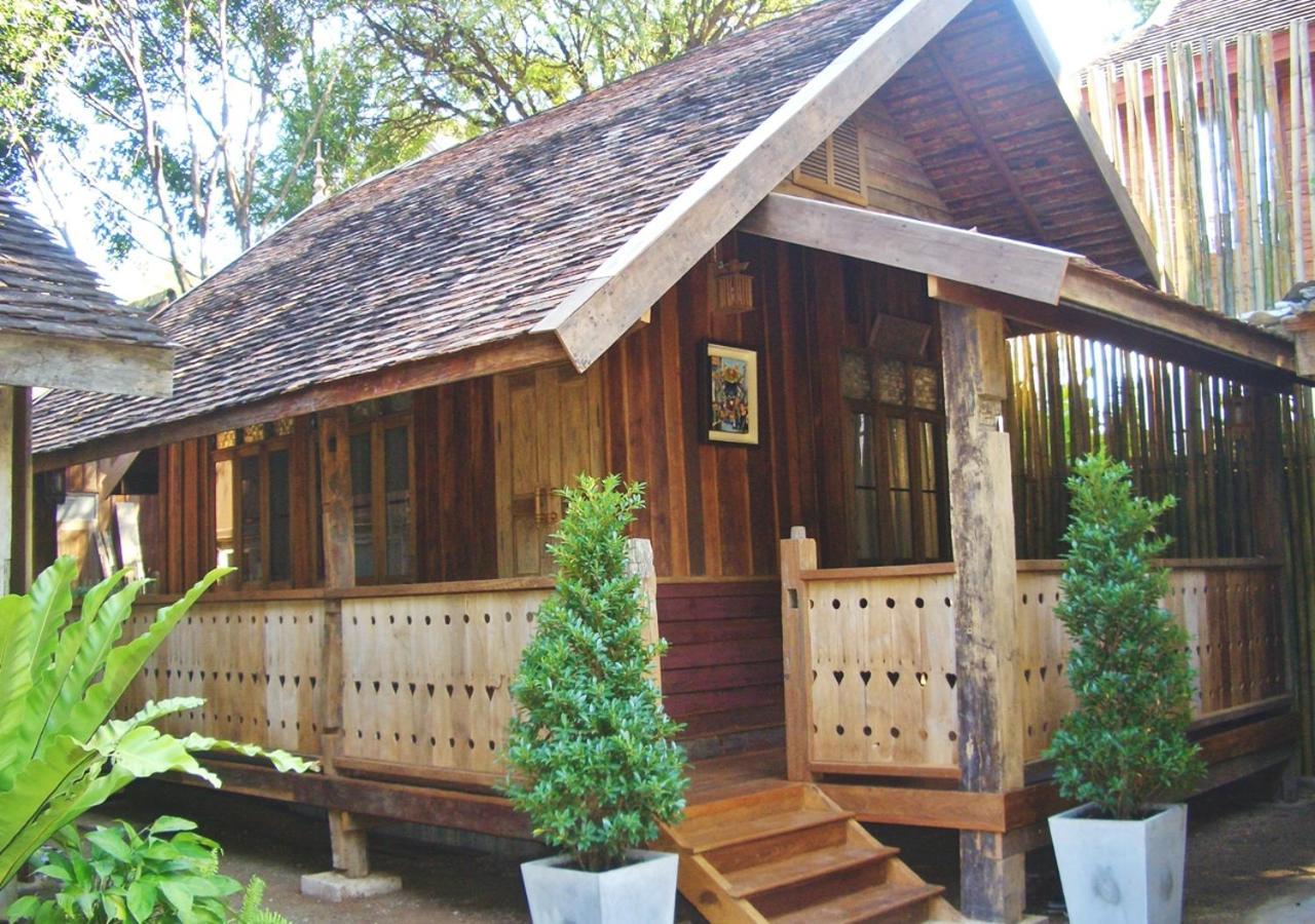 Tanita House Bed & Breakfast Чиангмай Екстериор снимка