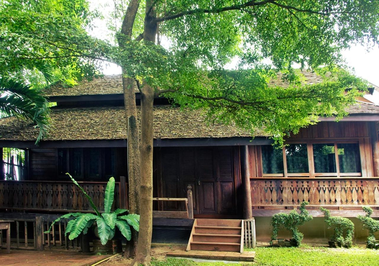 Tanita House Bed & Breakfast Чиангмай Екстериор снимка