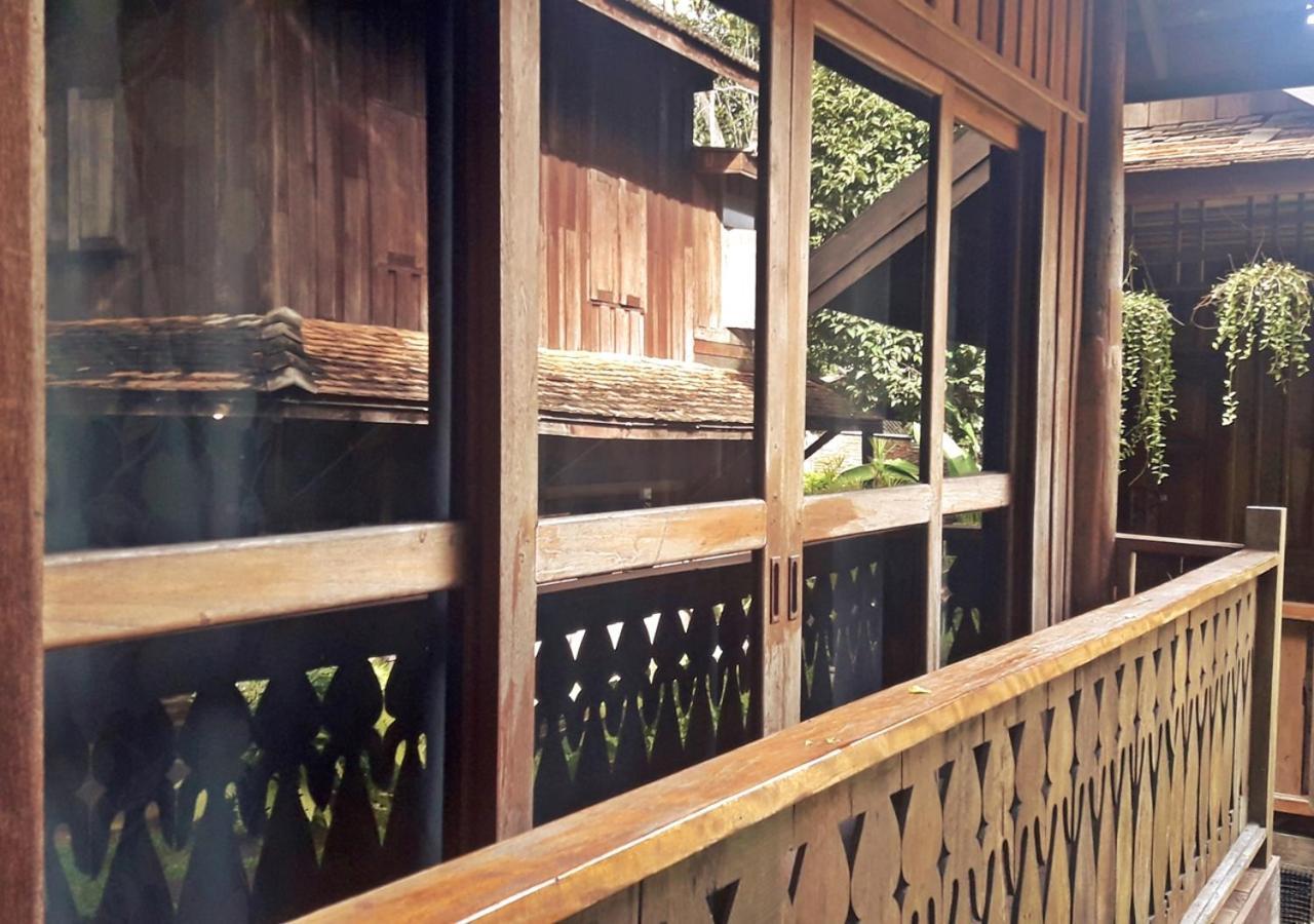 Tanita House Bed & Breakfast Чиангмай Екстериор снимка